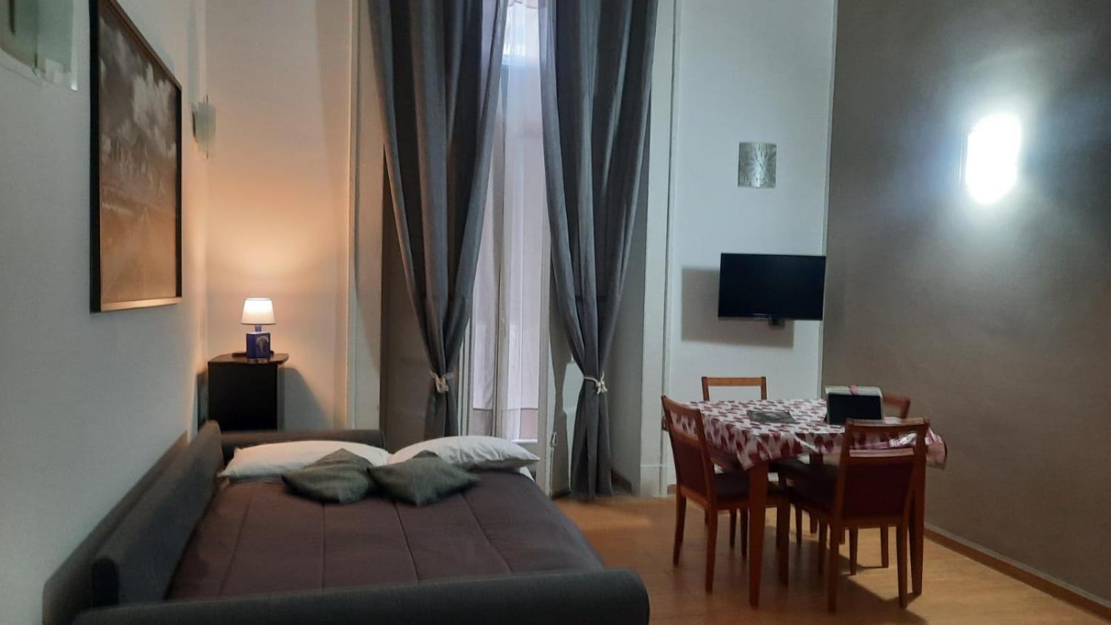 White Home Quartieri Spagnoli Neapol Zewnętrze zdjęcie